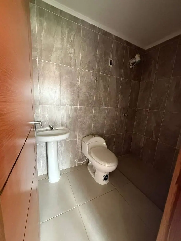 Casa de 2 dormitorios en venta en Cotoca, 76 m² construidos: foto 7 de 7