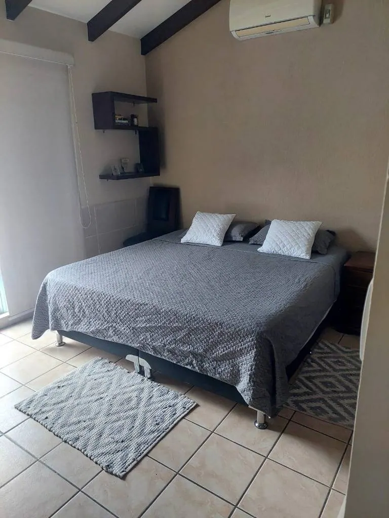 Furnished 3-bedroom house with pool for sale in the East Zone: foto 6 de 13