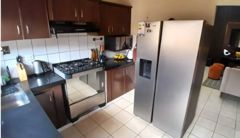 Furnished 3-bedroom house with pool for sale in the East Zone: foto 7 de 13