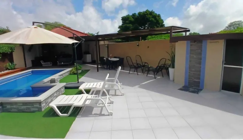 Furnished 3-bedroom house with pool for sale in the East Zone: foto 8 de 13