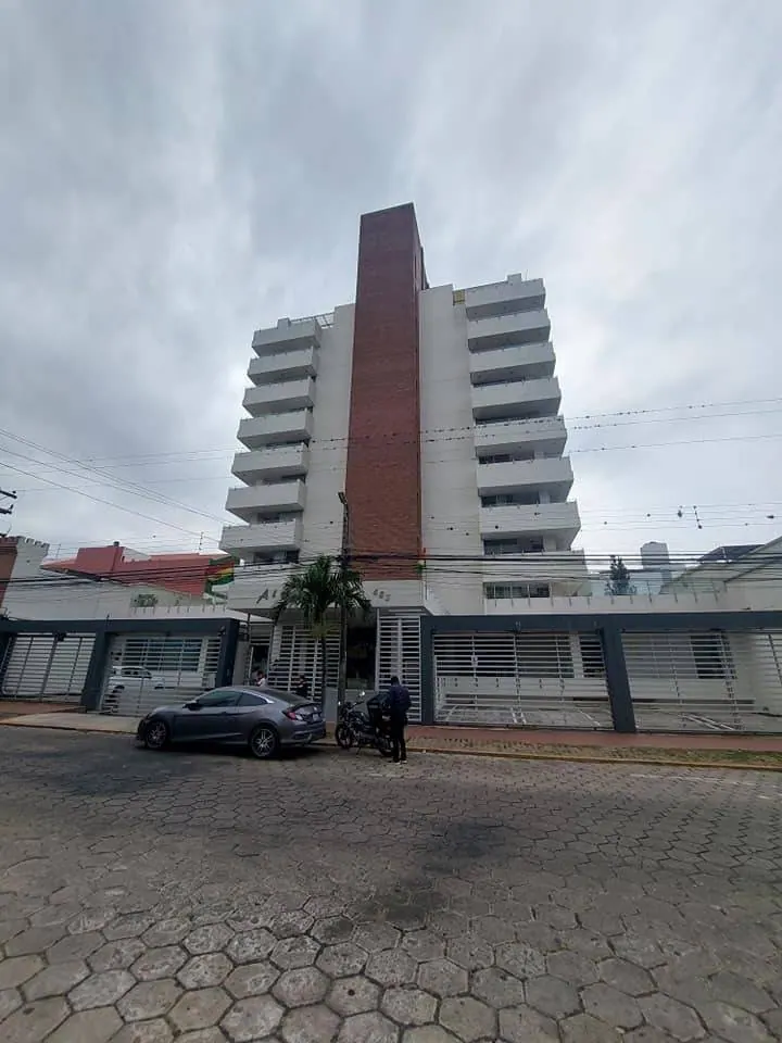 Departamento de 3 dormitorios en venta en el condominio Alegranza