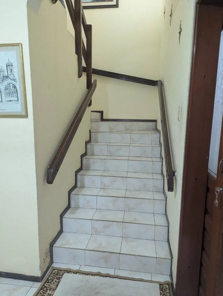 Casa de 3 dormitorios con consultorio en venta en el barrio Ramafa: foto 6 de 21