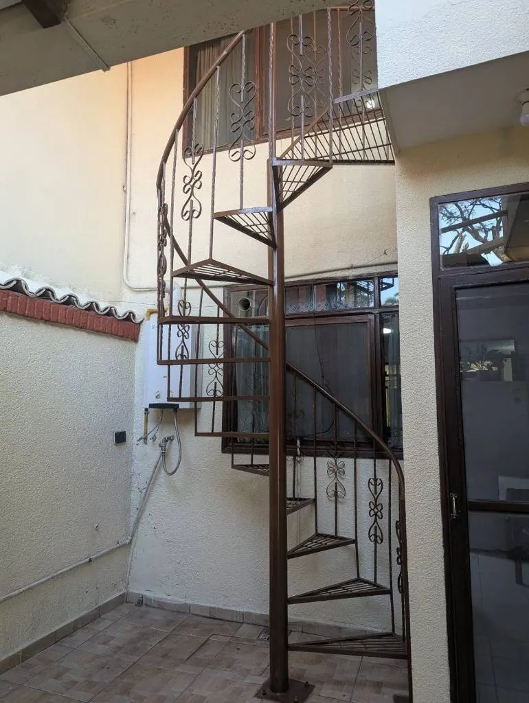 Casa de 3 dormitorios con consultorio en venta en el barrio Ramafa: foto 14 de 21