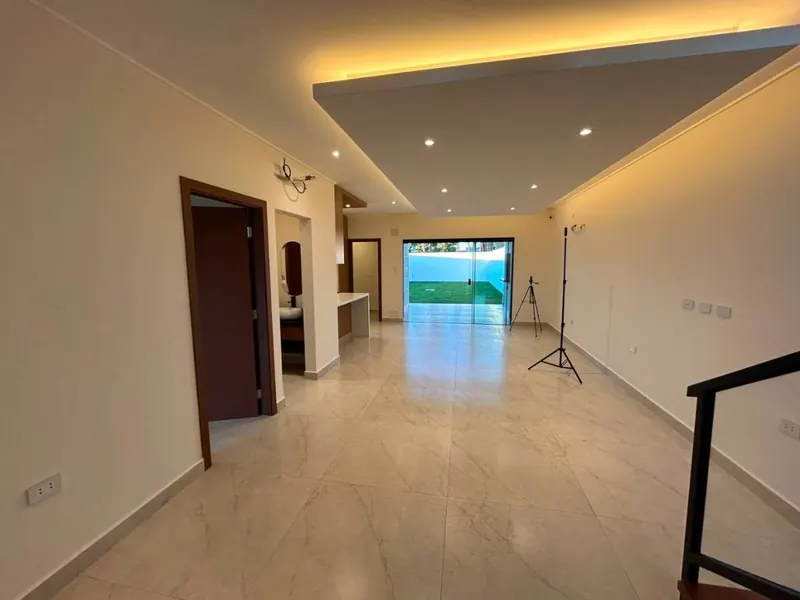 4-bedroom house for pre-construction sale in Fontana Riviera 1, North: foto 2 de 6