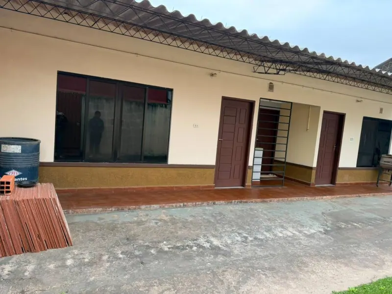 House with warehouse and storage unit for sale in the Motacú: foto 3 de 13