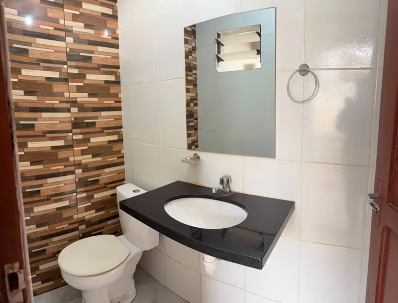 House with warehouse and storage unit for sale in the Motacú: foto 5 de 13