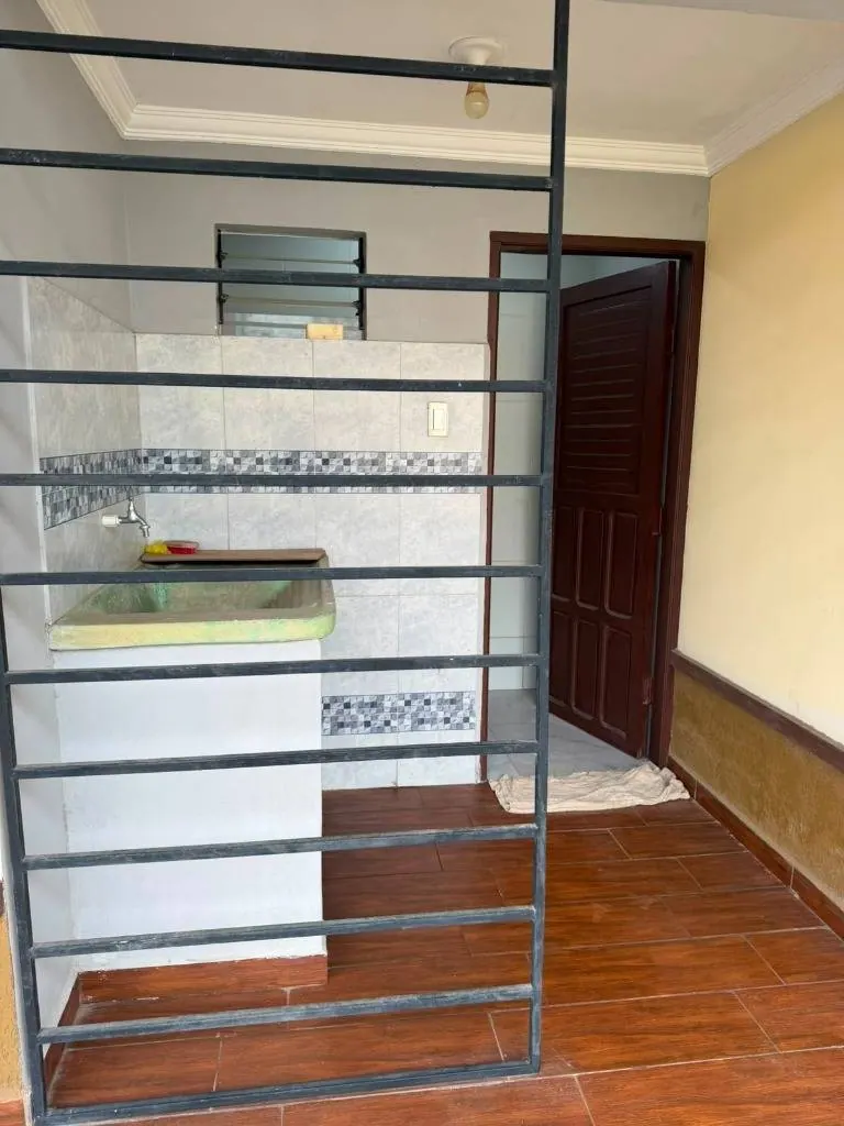 House with warehouse and storage unit for sale in the Motacú: foto 6 de 13