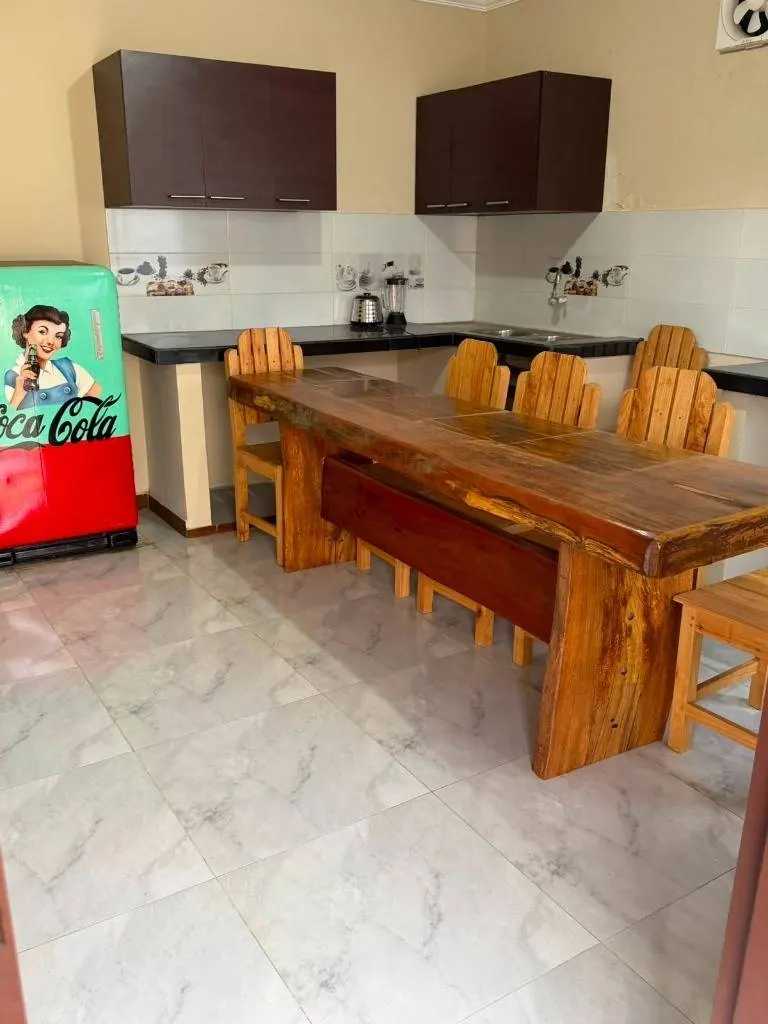 House with warehouse and storage unit for sale in the Motacú: foto 11 de 13