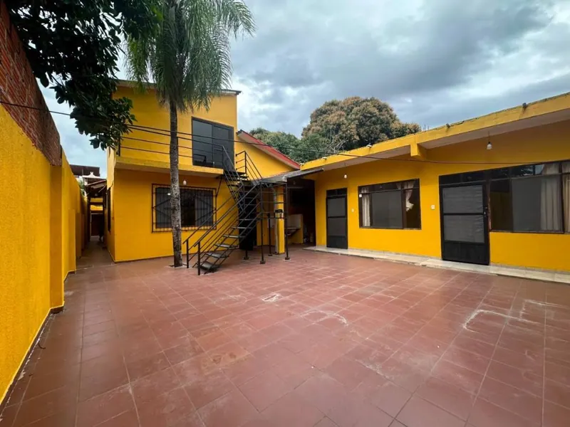 House with independent apartment for rent in the West Zone: foto 4 de 34