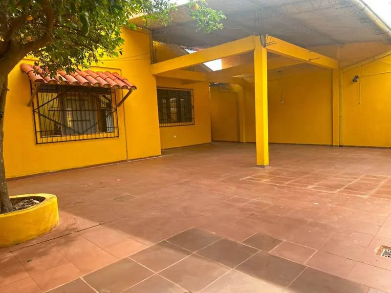 House with independent apartment for rent in the West Zone: foto 15 de 34