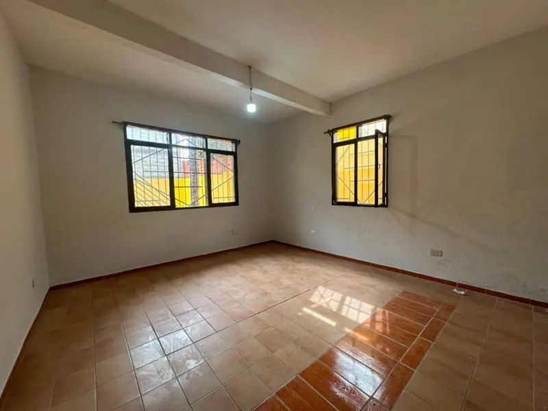 House with independent apartment for rent in the West Zone: foto 20 de 34