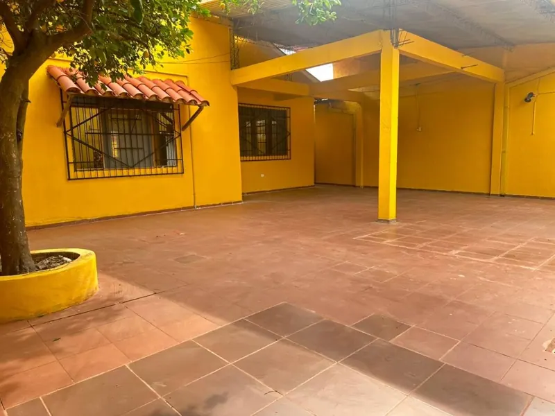 House with independent apartment for rent in the West Zone: foto 28 de 34