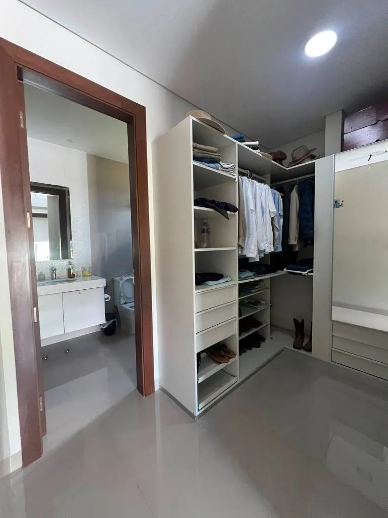 900 m² house for sale in the La Hacienda gated community, Urubó: foto 4 de 19
