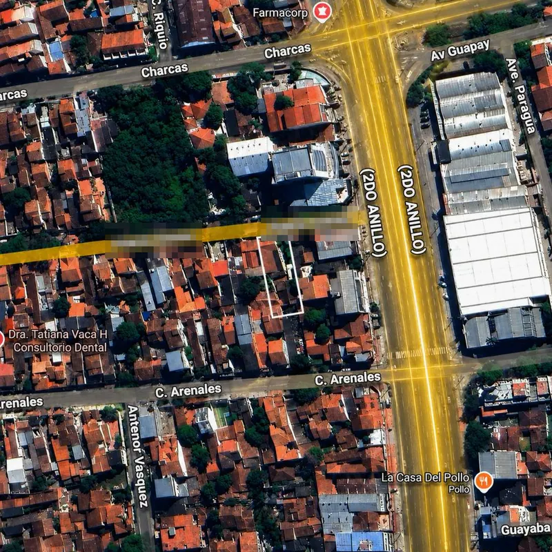 Terreno de 649,72 m² en venta a pasos del 2do anillo, Zona Este: foto 1 de 1