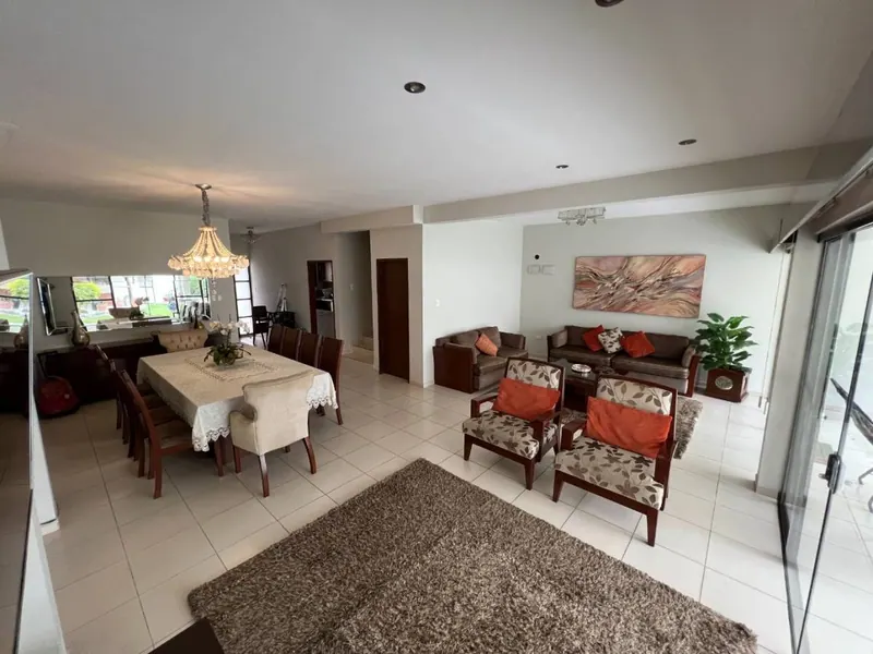 House with commercial space for sale in the North Zone, Av. Alemana: foto 3 de 11