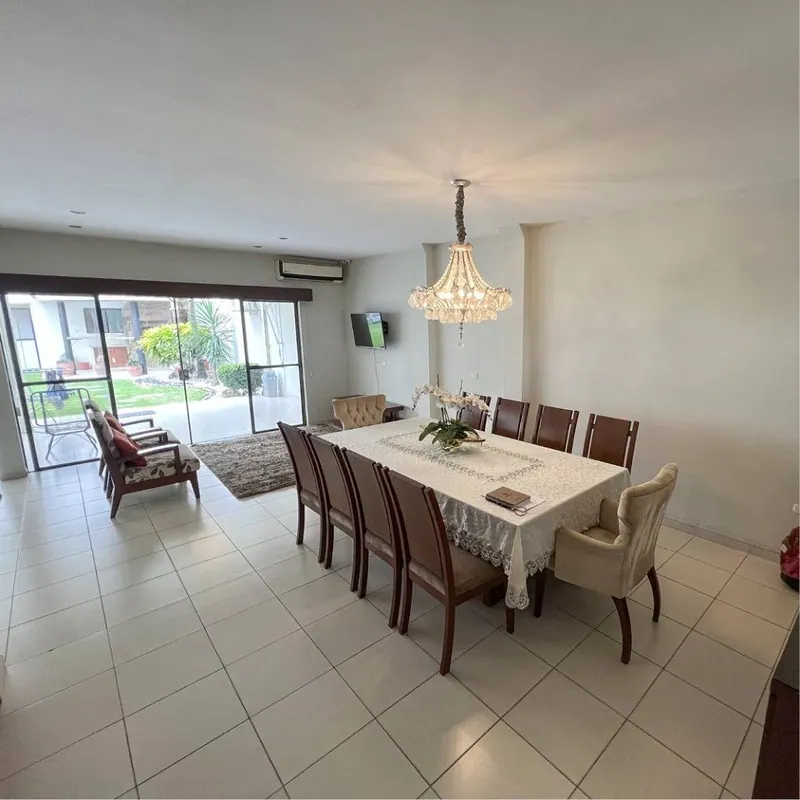 House with commercial space for sale in the North Zone, Av. Alemana: foto 5 de 11