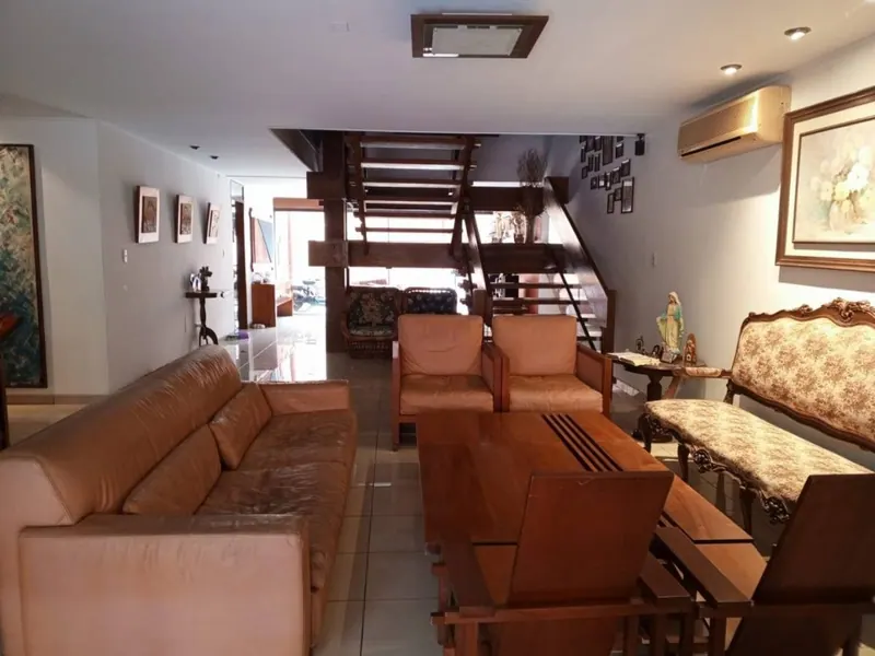 House with commercial spaces and independent apartment for sale: foto 6 de 13