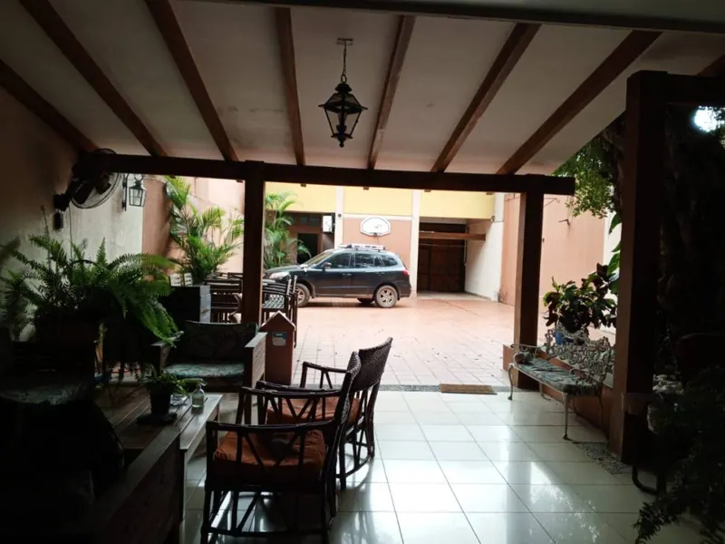 House with commercial spaces and independent apartment for sale: foto 7 de 13