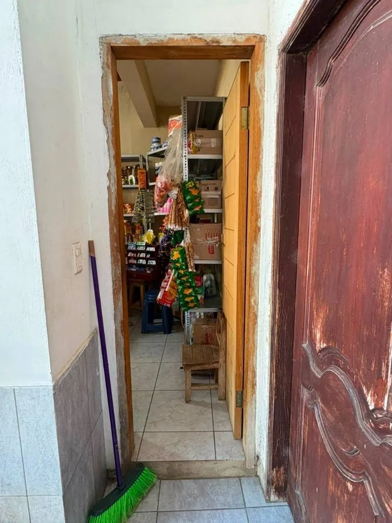 Casa de 9 dormitorios en venta sobre la Av. Santo Dumont, Zona Sur: foto 5 de 30