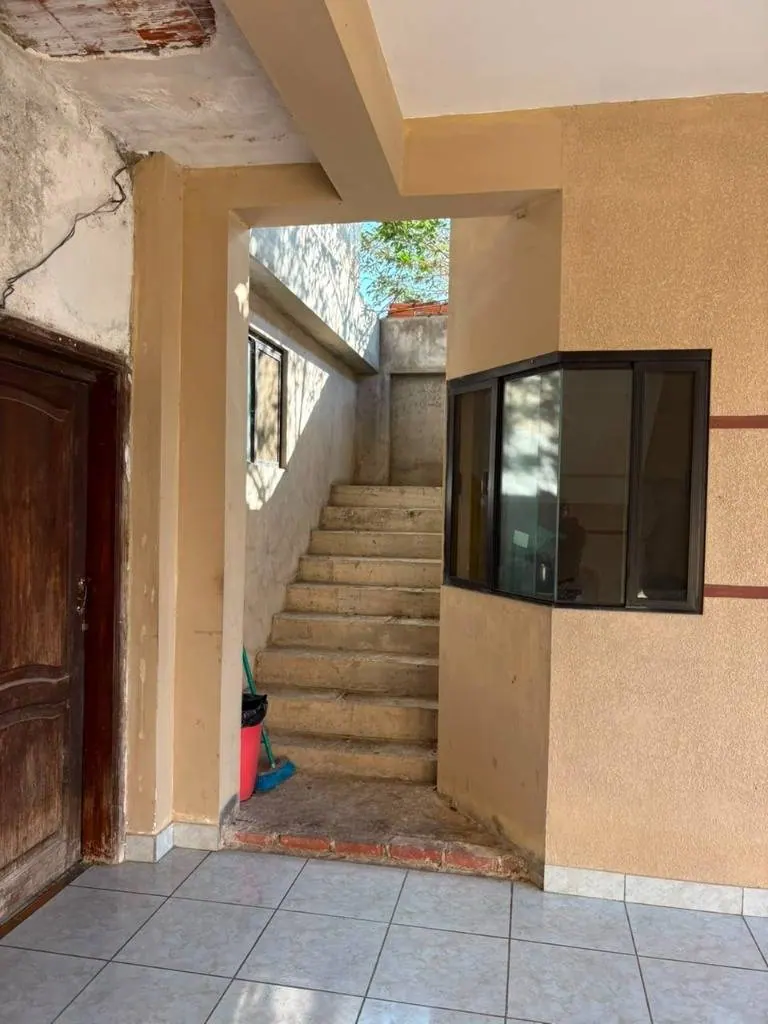 Casa de 9 dormitorios en venta sobre la Av. Santo Dumont, Zona Sur: foto 30 de 30