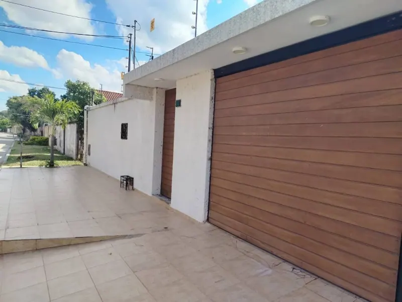 Casa de 4 dormitorios en venta en la Zona Sur, 6to anillo: foto 1 de 24