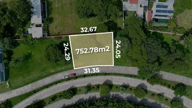 752.5 m² lot for sale in Urubó Golf, module 10: foto 2 de 5