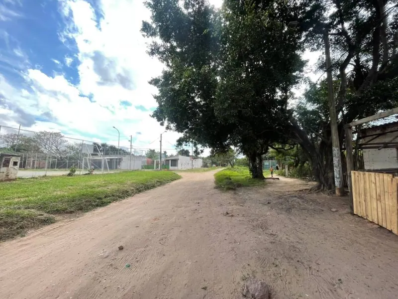 414.38 m² lot for sale in the East Zone: foto 2 de 7