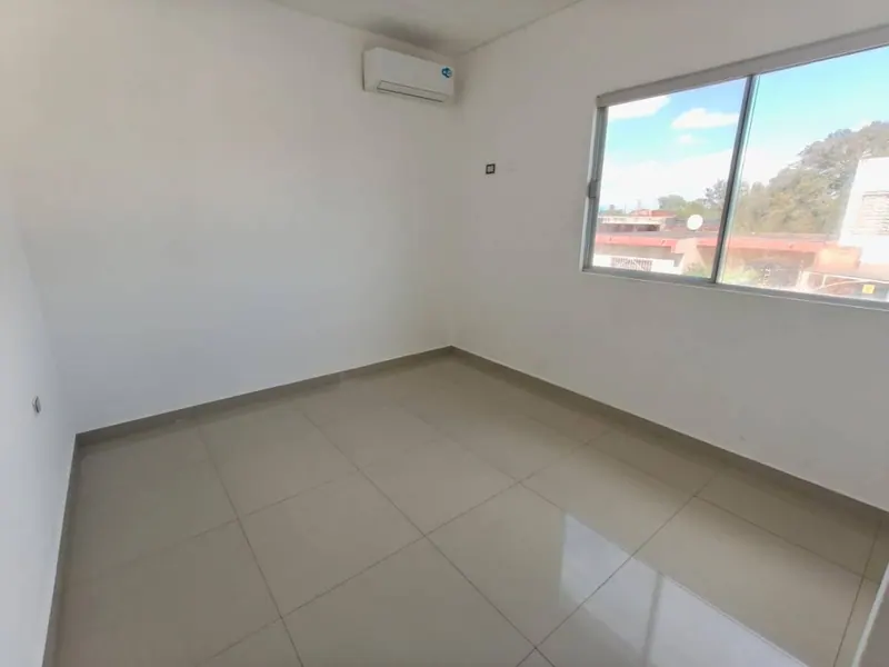 Casa de 3 dormitorios en venta en la Zona Sur, Av. Olímpica: foto 7 de 10