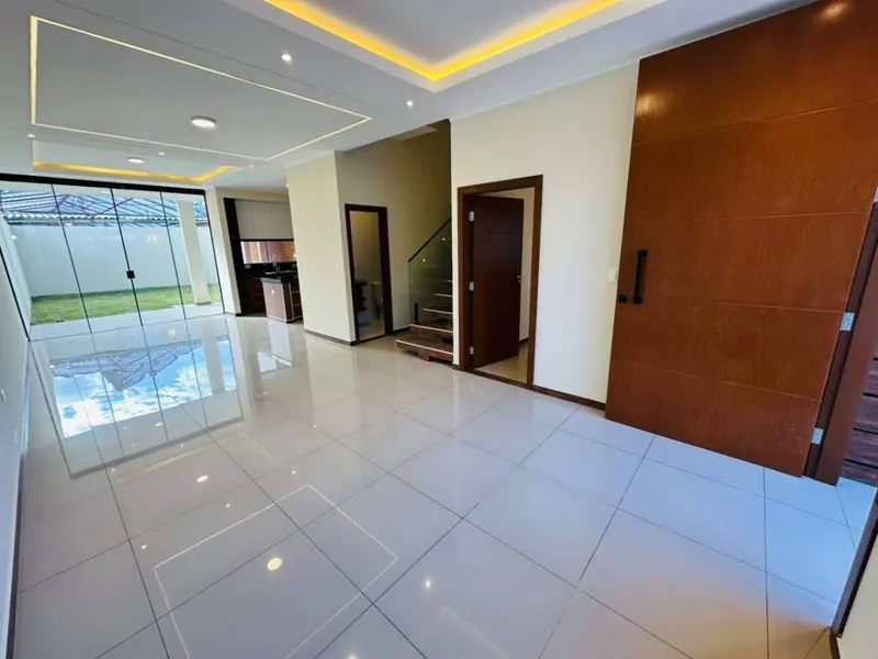 Casa independiente de 3 dormitorios en venta en la Zona Norte: foto 2 de 22