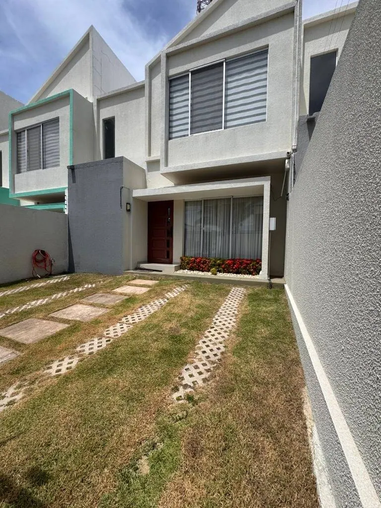 3-bedroom house for sale in the Paseo Villa Bonita gated community: foto 24 de 30