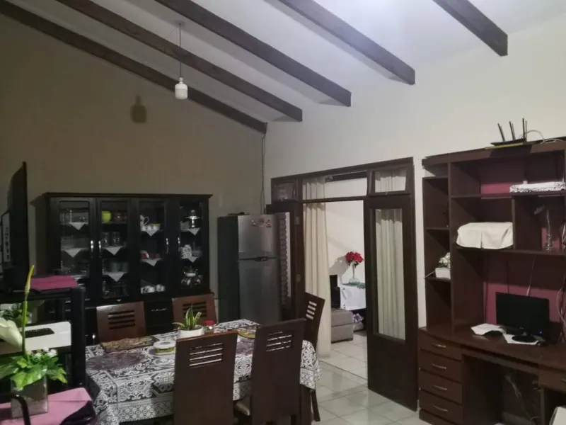 Casa de 4 dormitorios en venta en la Av. Alemana, Zona Norte: foto 5 de 20