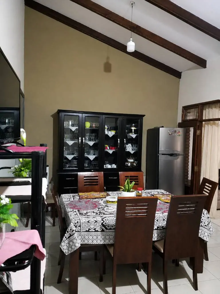 Casa de 4 dormitorios en venta en la Av. Alemana, Zona Norte: foto 6 de 20