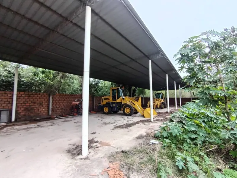 Terreno industrial de 9.143 m² con galpones en venta en Cotoca: foto 2 de 7