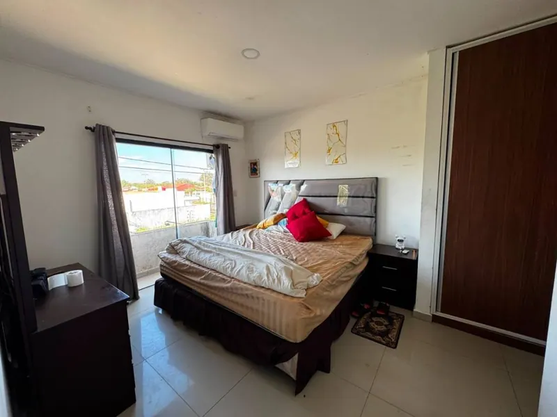 2-story house with 4 bedrooms for sale in Ciudad del Este: foto 7 de 16