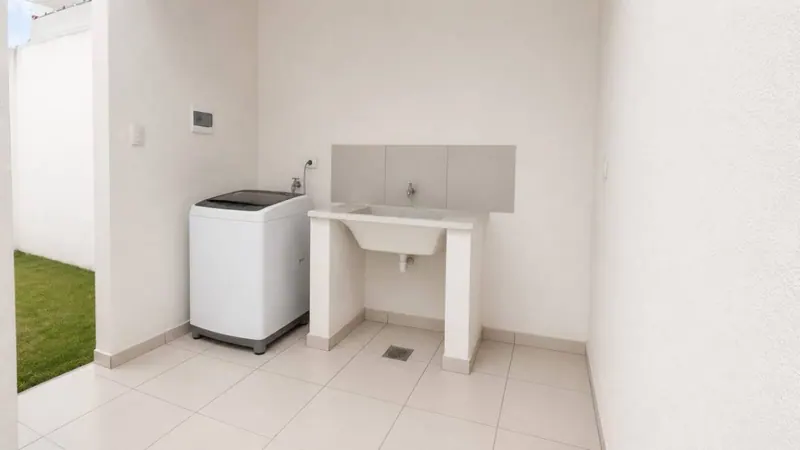 Casa de 3 dormitorios en alquiler en el condominio Sevilla Real: foto 16 de 27