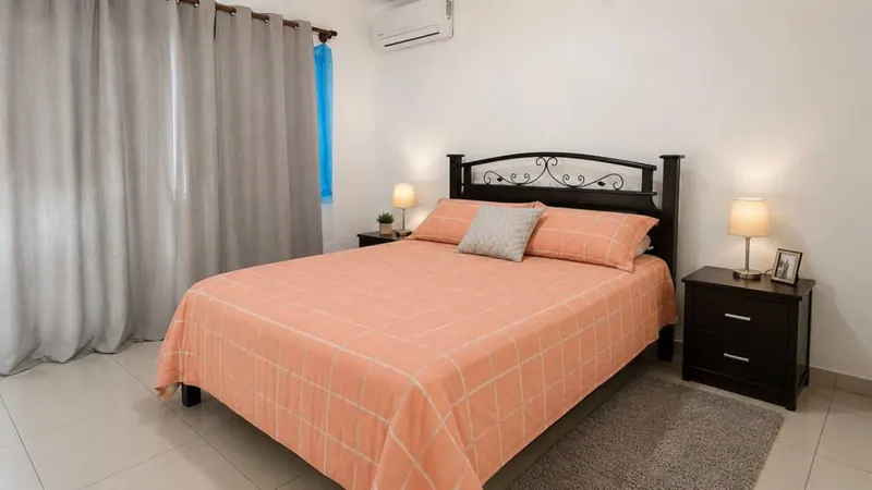 Casa de 3 dormitorios en alquiler en el condominio Sevilla Real: foto 24 de 27