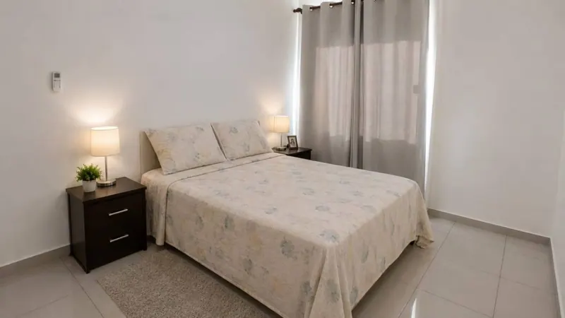 Casa de 3 dormitorios en alquiler en el condominio Sevilla Real: foto 25 de 27