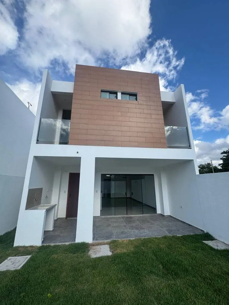Casa a estrenar en venta en la urbanización El Sauce, Zona Norte: foto 2 de 11