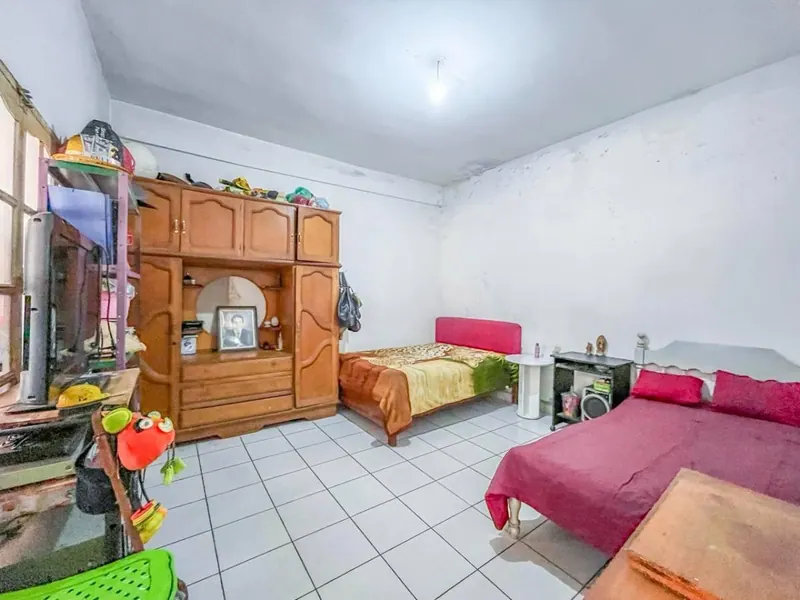 Casa con tinglado en venta en la Zona Oeste, terreno de 600 m²: foto 3 de 22
