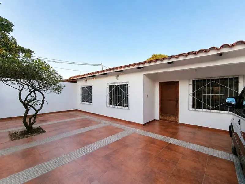 One-story house with independent apartment for sale in the South Zone: foto 8 de 19