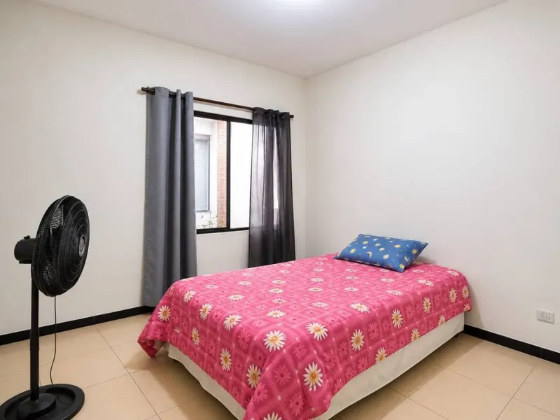 One-story house with independent apartment for sale in the South Zone: foto 14 de 19