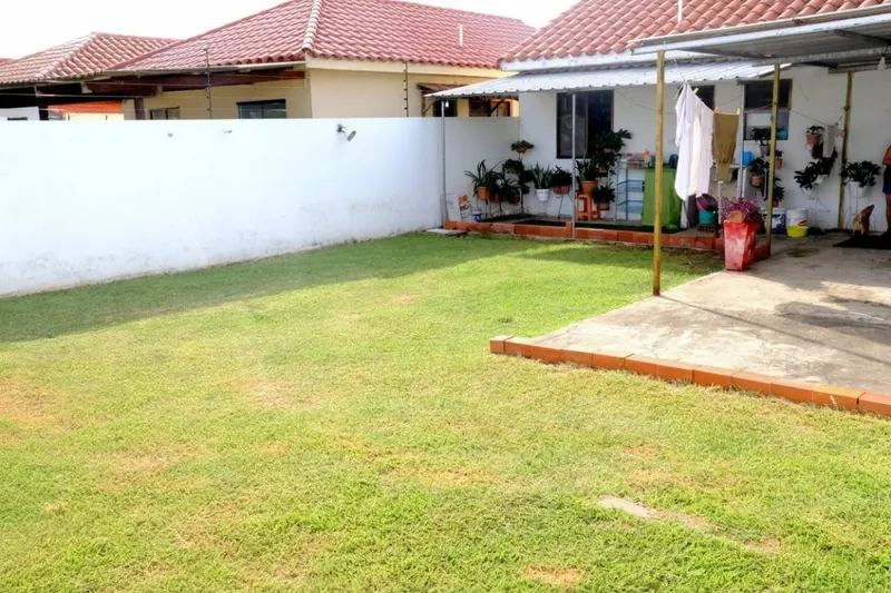 Casa de 3 dormitorios en venta en Jardines del Pentaguazú, Warnes: foto 2 de 7