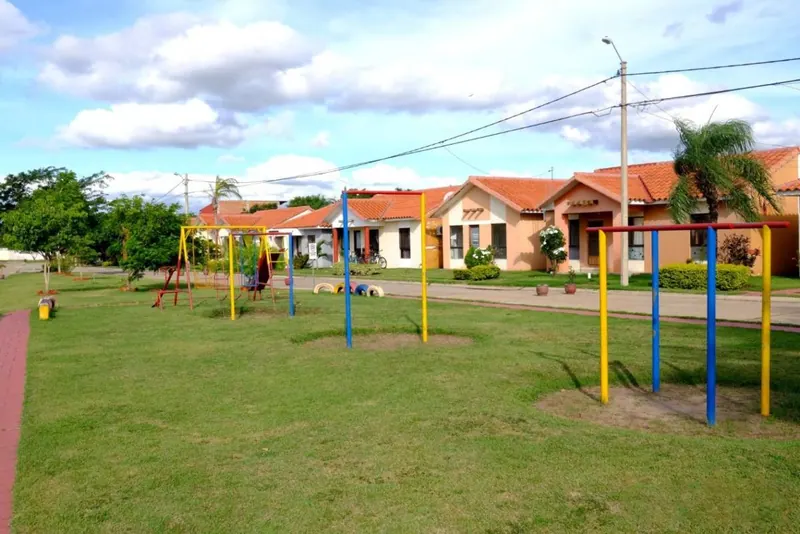 Casa de 3 dormitorios en venta en Jardines del Pentaguazú, Warnes: foto 6 de 7