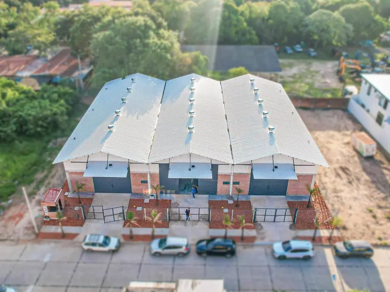 Galpón de 957,85 m² en alquiler sobre la av. Alemana, Zona Norte