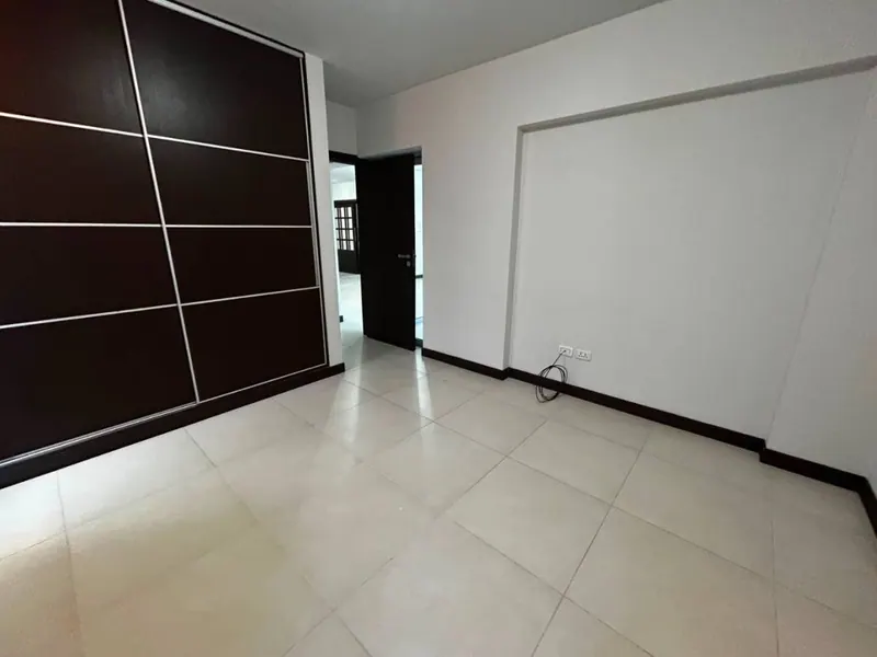 3-bedroom apartment for sale downtown, 168 m²: foto 8 de 10
