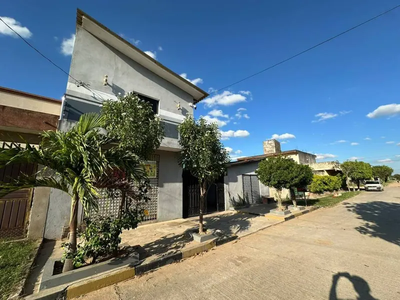 Casa de 5 dormitorios con 2 tiendas en venta en la Av. Nuevo Palmar: foto 2 de 11