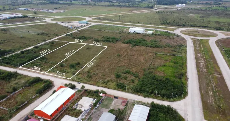 Terreno industrial de 7.500 m² en venta en el PILAT, Warnes