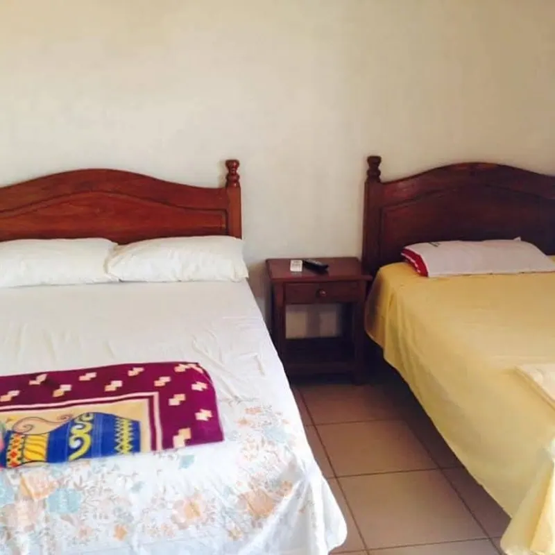 Hotel de 14 habitaciones en venta en San Ignacio de Velasco: foto 1 de 9