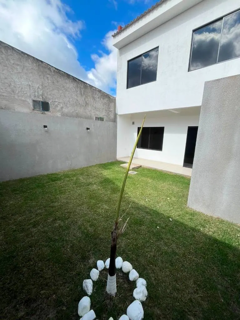 Brand-new 4-bedroom house for sale in Plan 3000, East Zone: foto 9 de 12