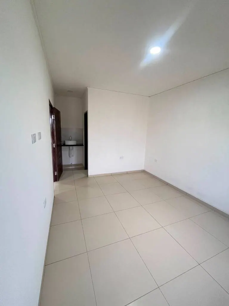 Brand-new 4-bedroom house for sale in Plan 3000, East Zone: foto 12 de 12